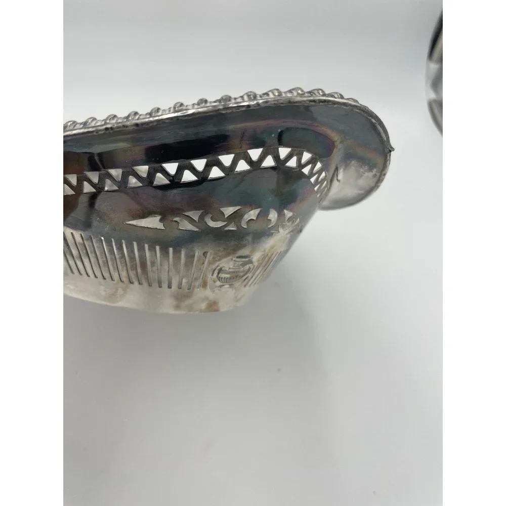 Vintage Silverplate Oval‎ Reticulated Bread Bowl Urn Motif